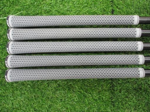 rhl@l`w@@Tri{FT{Zbgj