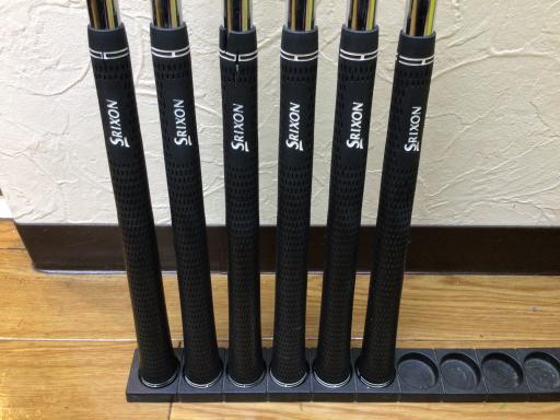 rqhwnm@yTWT@Uri{FU{Zbgj