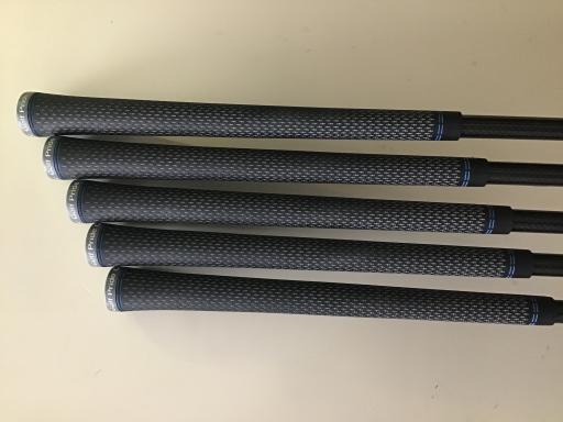 rhl@l`w@@Tri{FT{Zbgj