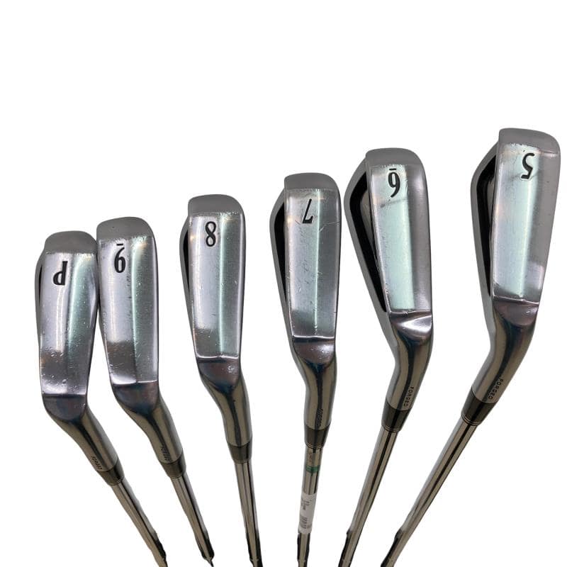 �r�q�h�w�n�m�@�y�T�S�T�@�@�U�r�i���{���F�U�{�Z�b�g�j