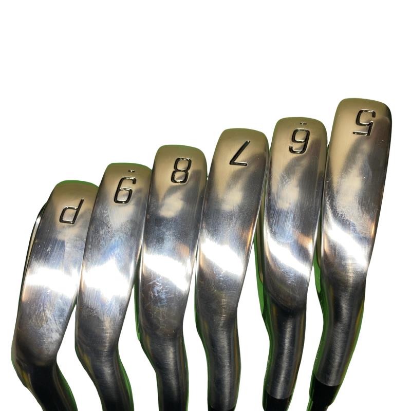 �a�q�h�c�f�d�r�s�n�m�d�@�Q�S�Q�b�a�{�@�U�r�i���{���F�U�{�Z�b�g�j