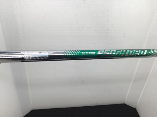 i`vr@q`v@NbL@TU°^PO°r