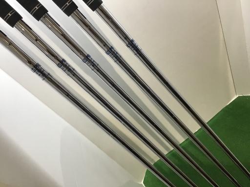 wwhniQOPQj@Tri{FT{Zbgj