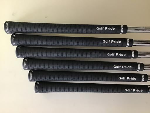 rqhwnm@yTUT@@Uri{FU{Zbgj