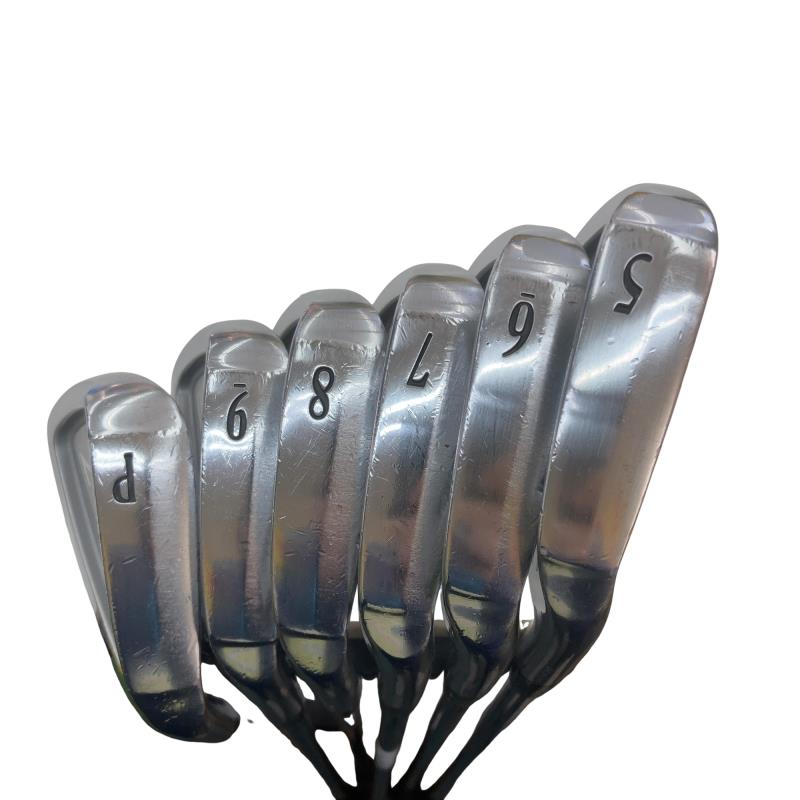 �r�q�h�w�n�m�@�y�V�S�T�@�@�U�r�i���{���F�U�{�Z�b�g�j