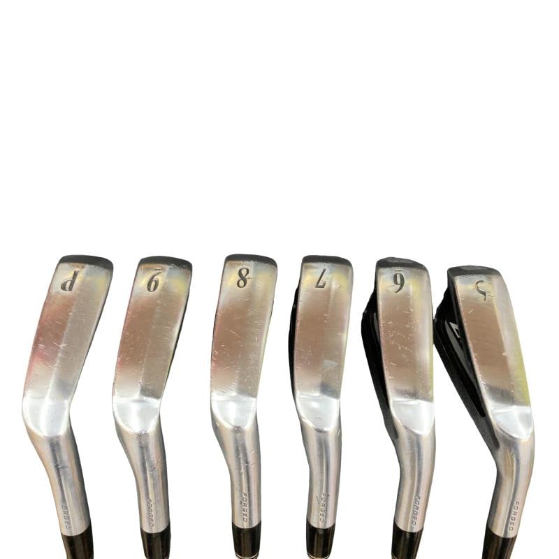 �r�q�h�w�n�m�@�y�T�S�T�@�@�U�r�i���{���F�U�{�Z�b�g�j