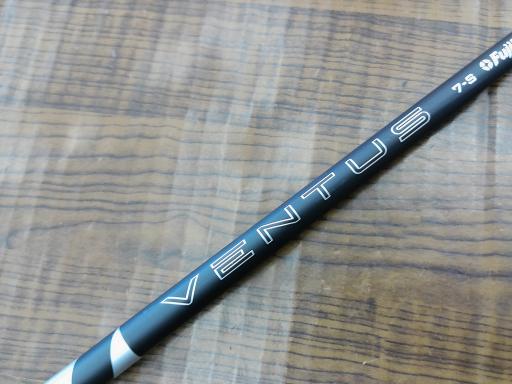 �r�q�h�w�n�m�@�y�w���@�T�v