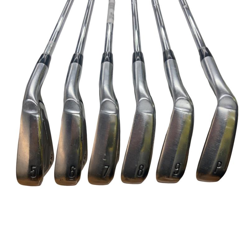 rqhwnm@ywT@Uri{FU{Zbgj