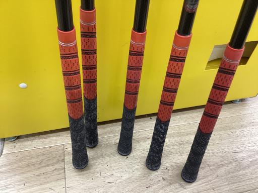 rhl@l`wEnr@@Tri{FT{Zbgj