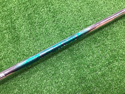 i`vr@q`v@NbL@TU°^PO°r