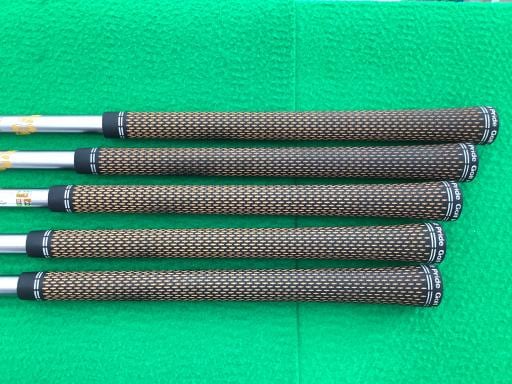 l`uqhj@l`w@Tri{FT{Zbgj