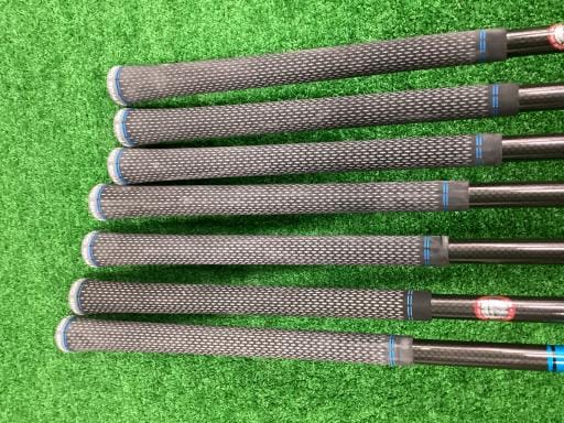 rhl@l`wEnr@@Vri{FV{Zbgj