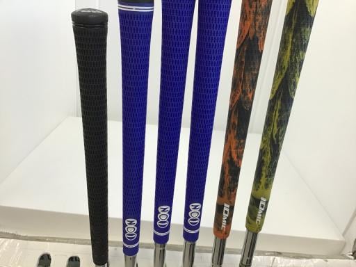 �r�q�h�w�n�m�@�y�V�S�T�@�@�U�r�i���{���F�U�{�Z�b�g�j