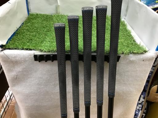 rhl@l`wEnr@@Tri{FT{Zbgj