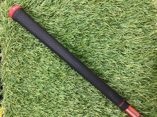 �r�q�h�w�n�m�@�y�T�Q�T�@�T�v