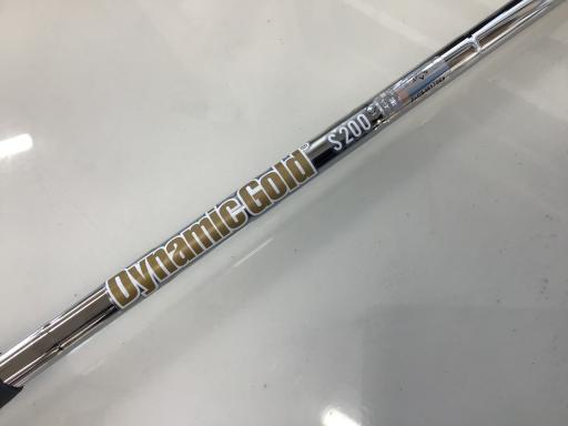 i`vr@q`v@NbL@TU°^PO°r