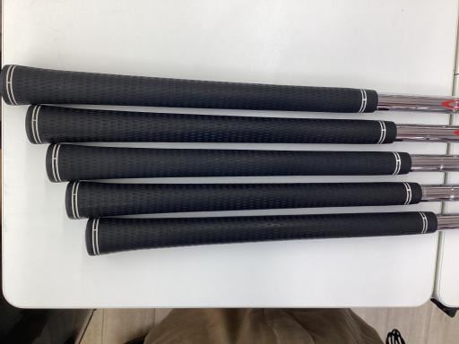 ���T�O�O�@�T�r�i���{���F�T�{�Z�b�g�j