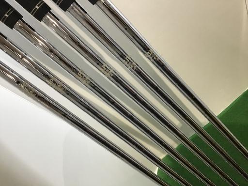 �r�q�h�w�n�m�@�y�V�S�T�@�@�U�r�i���{���F�U�{�Z�b�g�j