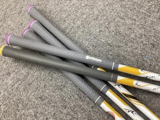 �q�n�b�j�d�s�@�a�k�`�c�d�y�@�@�T�r�@���f�B�[�X�i���{���F�T�{�Z�b�g�j