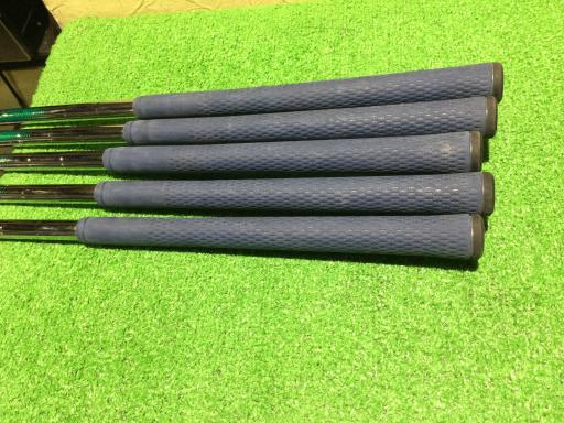 ���Q�R�O�@�U�r�i���{���F�T�{�Z�b�g�j