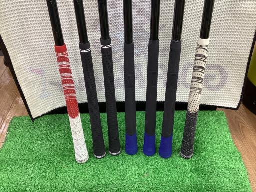 �o�g�x�y�i�Q�O�P�R�j�@�V�r�i���{���F�V�{�Z�b�g�j