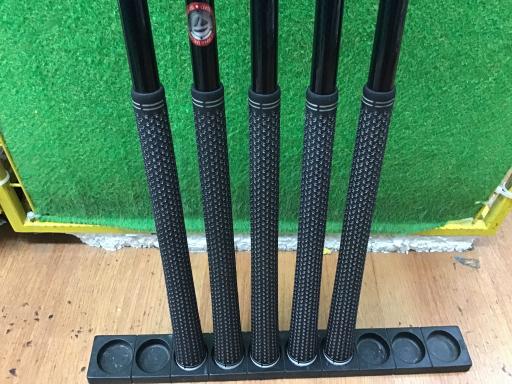 rhlQ@l`wEnr@@Tri{FT{Zbgj