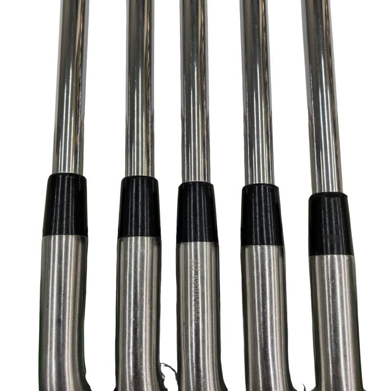 wEQQ@sntq@Uri{FT{Zbgj