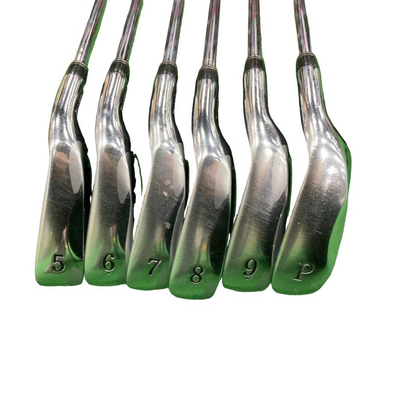 �s�n�t�q�r�s�`�f�d�@�o�g�x�y�@�U�r�i���{���F�U�{�Z�b�g�j