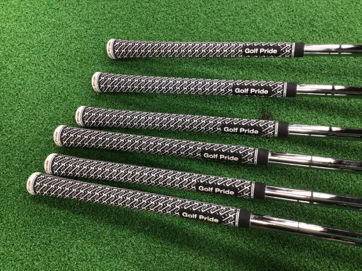 ���T�R�O�@�U�r�i���{���F�U�{�Z�b�g�j