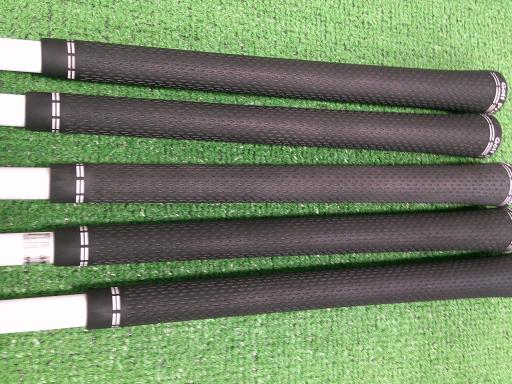 qlw@ucSO@Tri{FT{Zbgj