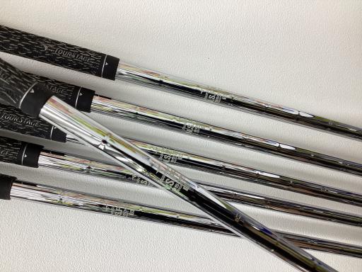 sntqrs`fd@w|ak`cd@ba@Ur