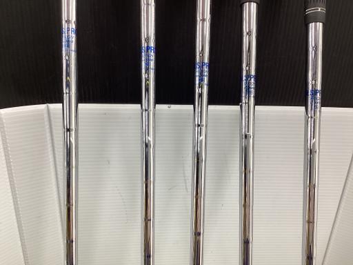 �w�w�h�n�i�Q�O�P�Q�j�@�T�r�i���{���F�T�{�Z�b�g�j