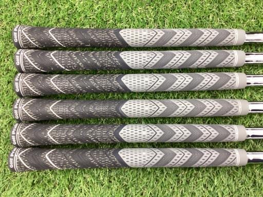 �r�q�h�w�n�m�@�y�T�S�T�@�@�U�r�i���{���F�U�{�Z�b�g�j