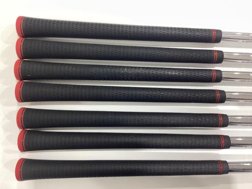 rqhwnm@yTQT@@Wri{FV{Zbgj