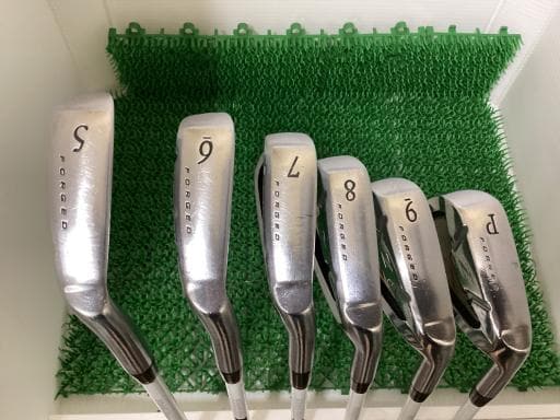 �r�q�h�w�n�m�@�y�T�Q�T�@�@�U�r�i���{���F�U�{�Z�b�g�j