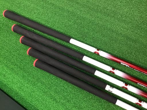 qlw@ucSO@Tri{FT{Zbgj