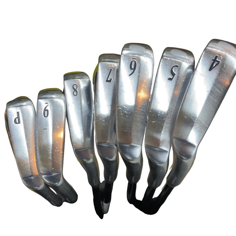 rqhwnm@yTST@@Wri{FW{Zbgj