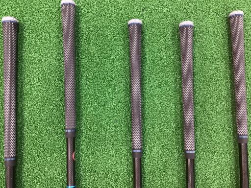 rhl@l`wEnr@@Tri{FT{Zbgj