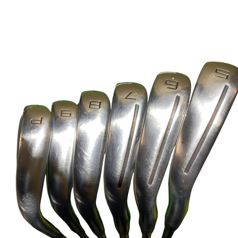 �s�����������@�l�������@�o�E�V�X�O�@�U�r�i���{���F�U�{�Z�b�g�j