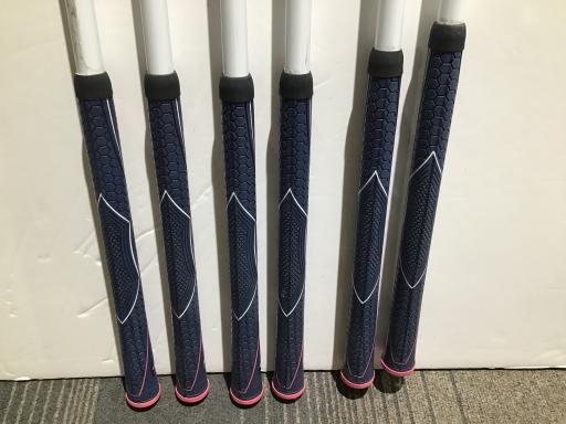 �l�S�i�Q�O�Q�P�j�@�U�r�@���f�B�[�X�i���{���F�U�{�Z�b�g�j