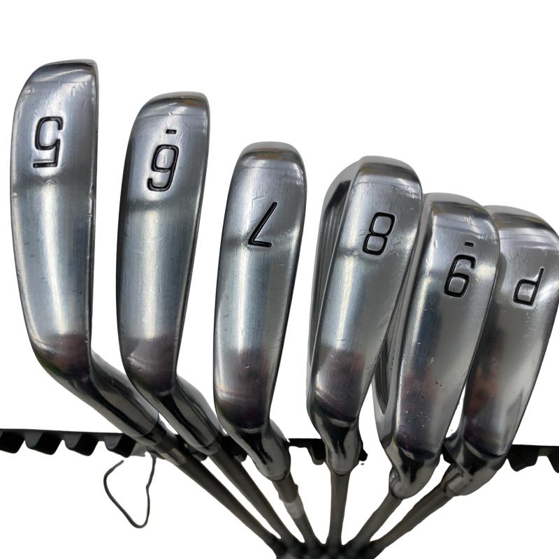 �a�q�h�c�f�d�r�s�n�m�d�@�Q�Q�Q�b�a�{�@�U�r�i���{���F�U�{�Z�b�g�j