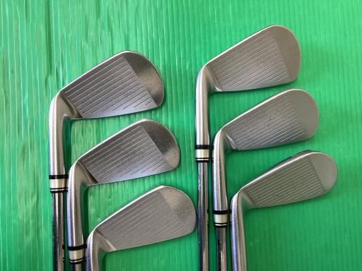 �r�q�h�w�n�m�@�y�V�Q�T�@����@�@�U�r�i���{���F�U�{�Z�b�g�j