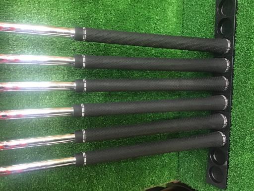 �s���������������@�s�P�O�O�r�i�Q�O�Q�P�j�@�U�r�i���{���F�U�{�Z�b�g�j