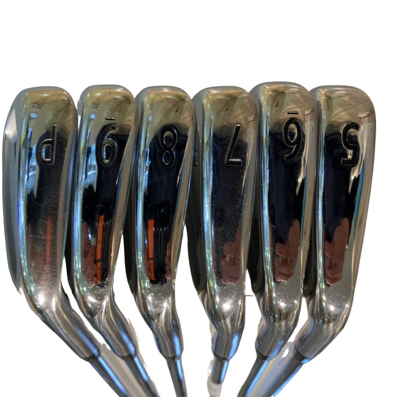 �s���������������@�b�a�@�V�P�W�@�U�r�i���{���F�U�{�Z�b�g�j