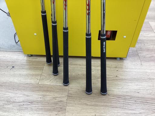 rqhwnm@ywT@Uri{FU{Zbgj