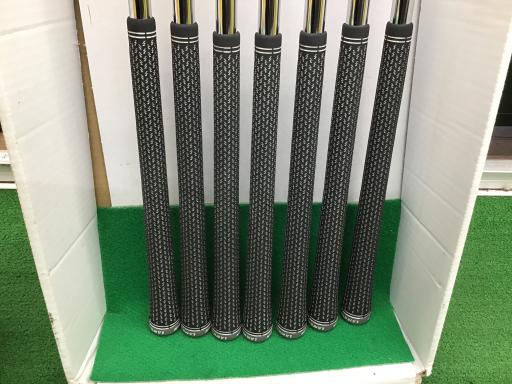 rhlQ@l`w@@Vri{FV{Zbgj