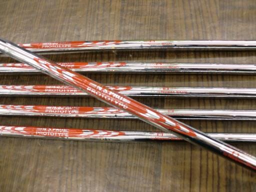 �s�����������@�l�������@�o�E�V�l�b�i�Q�O�Q�R�j�@�U�r�i���{���F�U�{�Z�b�g�j