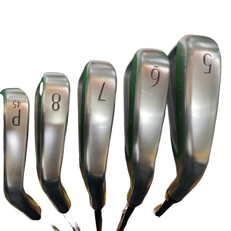 �s���������������@�s�P�O�O�i�Q�O�Q�T�j�@�U�r�i���{���F�U�{�Z�b�g�j