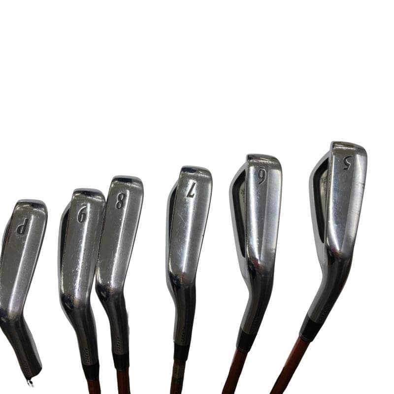 �r�q�h�w�n�m�@�y�T�U�T�@�@�U�r�i���{���F�U�{�Z�b�g�j