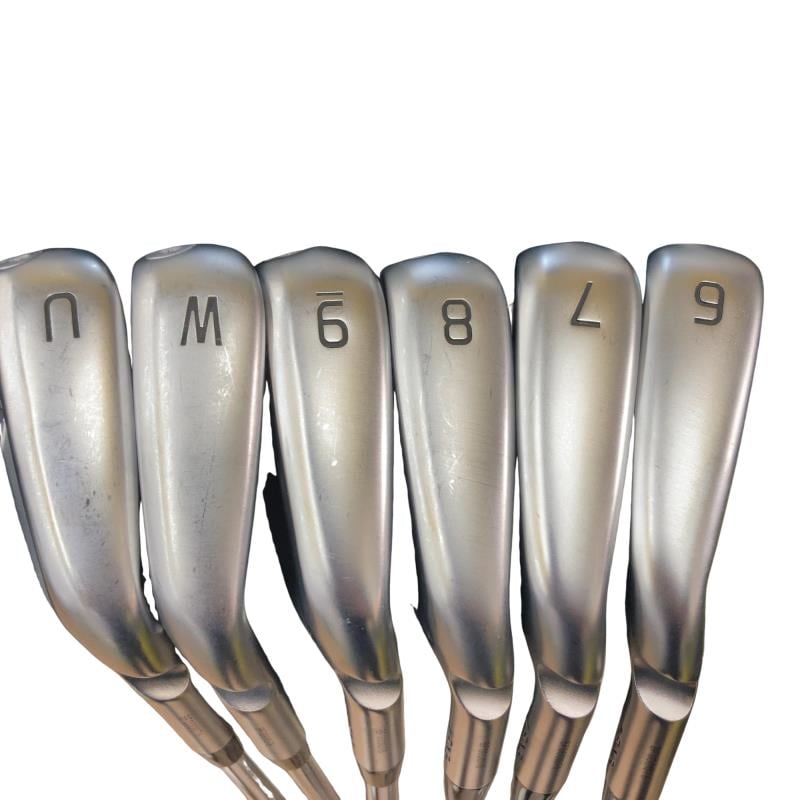 ���T�R�O�@�U�r�i���{���F�U�{�Z�b�g�j